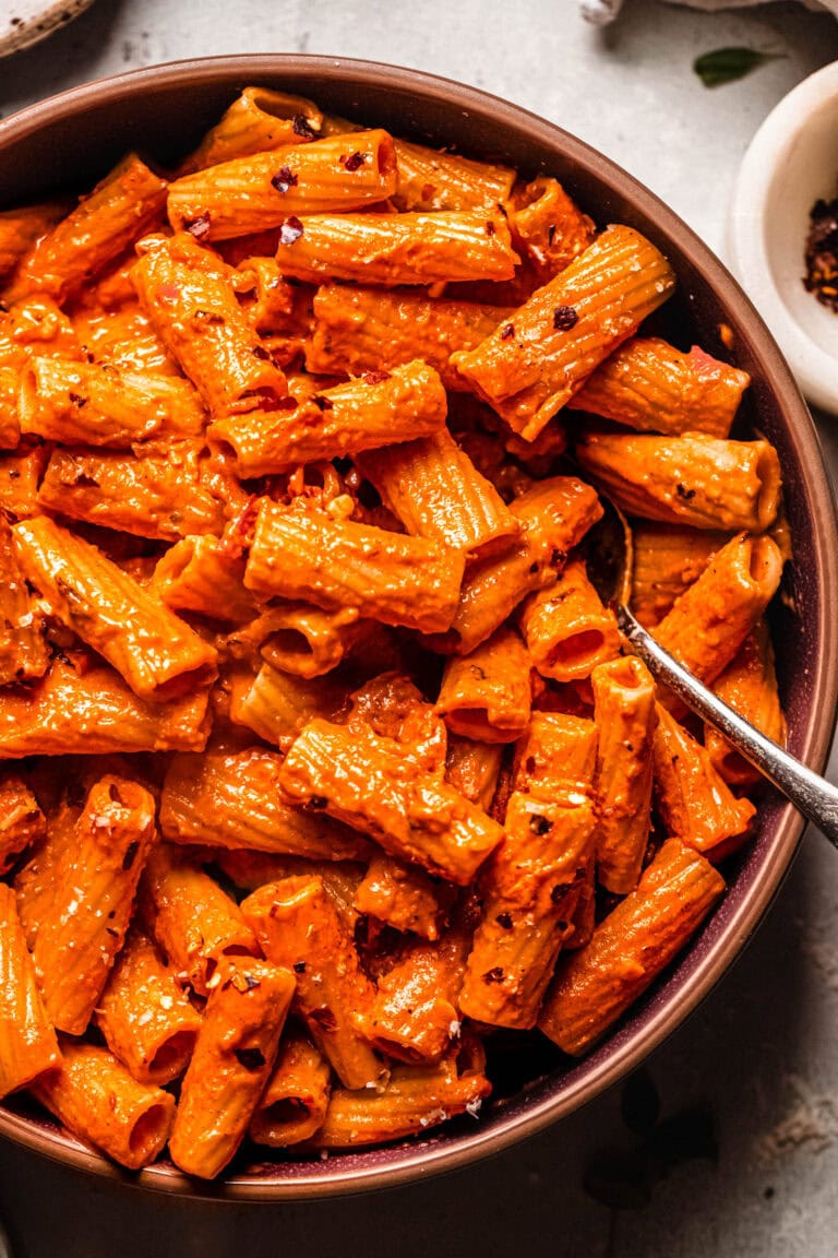 View of The Best Creamy Spicy Pasta (Quick & Flavorful!)