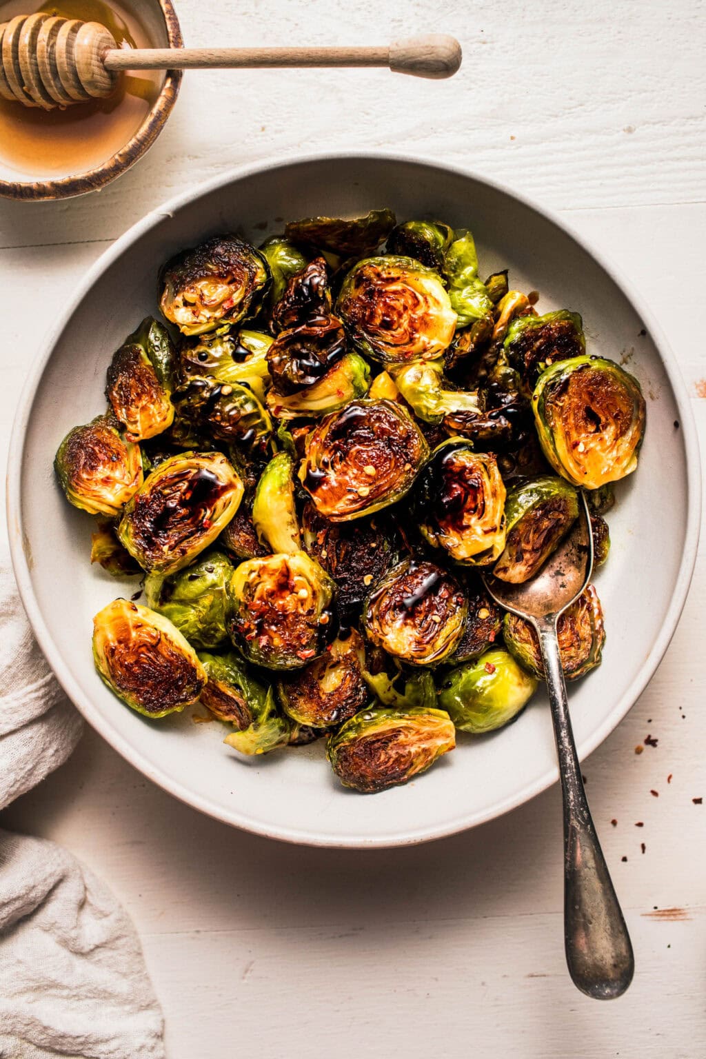 Honey Balsamic Brussel Sprouts (Roasted Vegetable Side Dish)