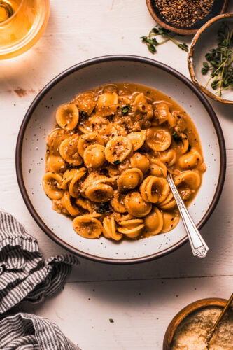 One-Pot French Onion Pasta